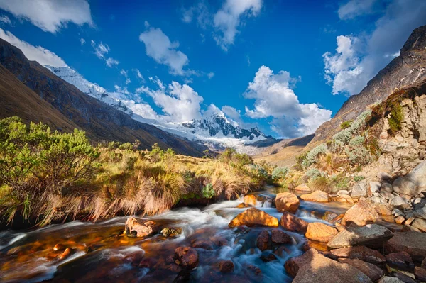 Vista su Paso Punta Union a 4750m — Foto Stock