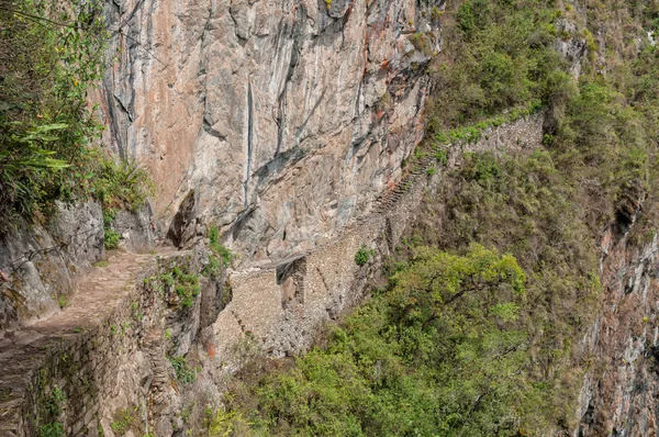 Machu Picchu el puente Inka — Foto de Stock