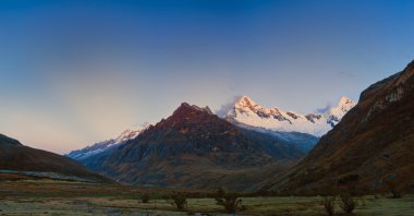 Santa cruz trek dağ Peru