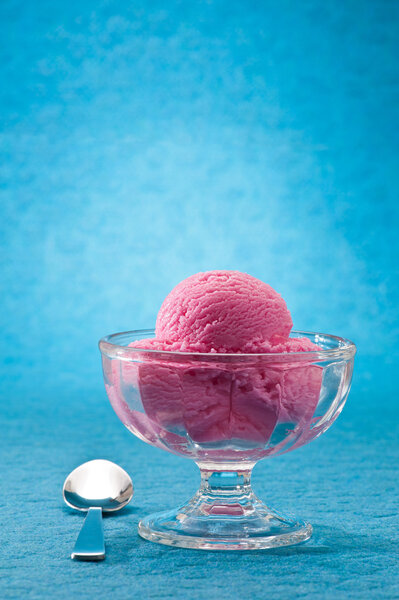 raspberry ice cream