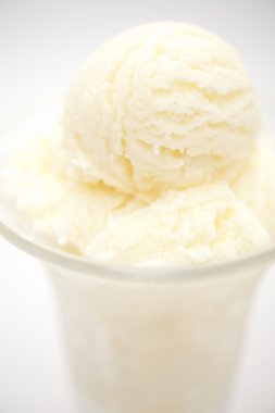 Vanilyalı dondurma.