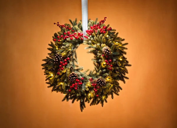 Advent wreath over beige background — Stock Photo, Image