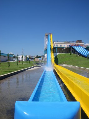 Su Parkı Kaydırağı