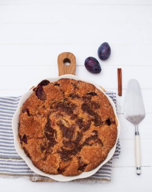 Amerikan erikli keki. Orijinal çizgili havlu..