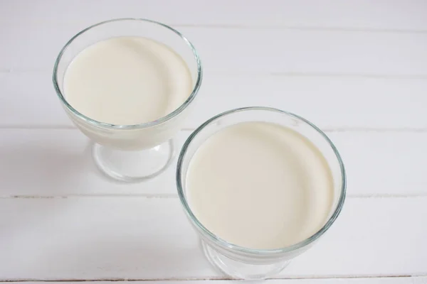 Panna Cotta Gelatina Blanca Dos Porciones Deliciosa — Foto de Stock