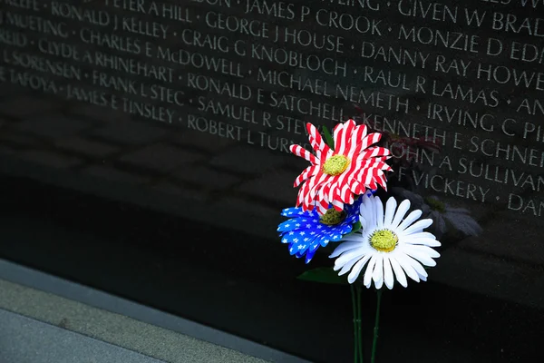 Vietnam war memorial — Stock Photo, Image