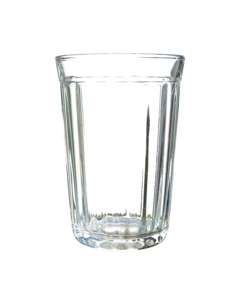 Vidro de vidro vazio de vidro transparente isolado no fundo branco . — Fotografia de Stock