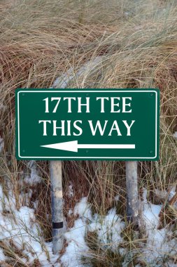 17th tee this way sign clipart