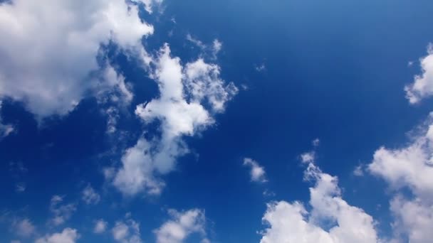 Himmel mit Wolken — Stockvideo