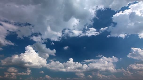 Cielo con nubes — Vídeos de Stock