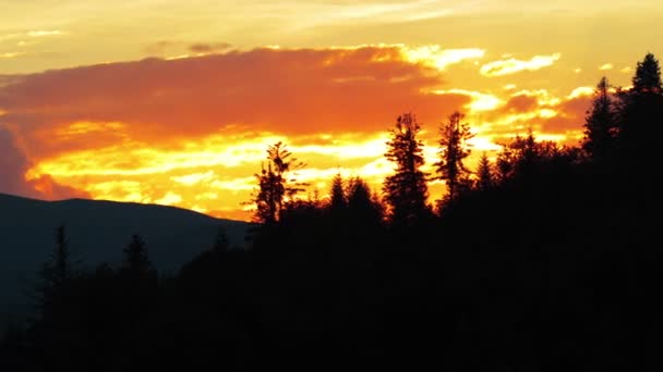 Paisagem de montanhas — Vídeo de Stock