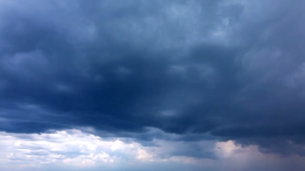 Himmel mit Wolken — Stockvideo