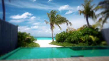 Okyanusun kıyı şeridi. Maldivler, Haziran 2021 