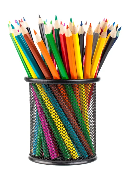 Různé barevné tužky v černé kovové nádoby — Stock fotografie