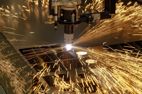 Plasma corte máquina de la industria metalúrgica Imagen de stock