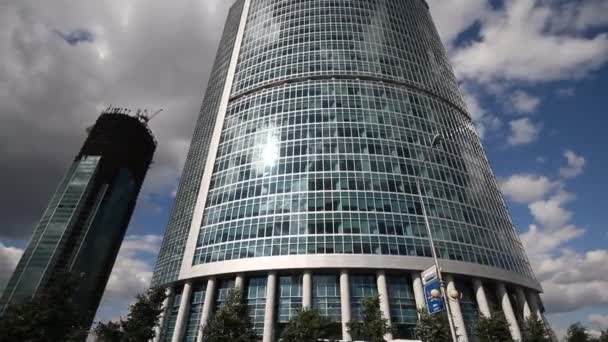 Wolkenkrabbers van Moskou City — Stockvideo