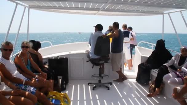 Viaje en barco — Vídeo de stock