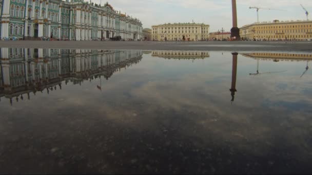 A praça do palácio — Vídeo de Stock