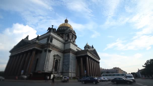 Cathédrale Saint Isaac — Video