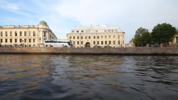 Walking on a boat in St. Petersburg — Stock Video