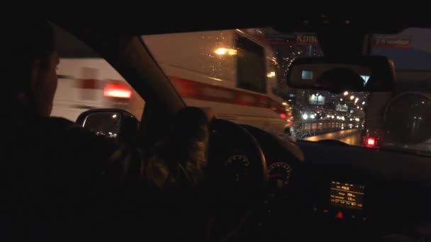 Zeitraffer des nächtlichen Verkehrs — Stockvideo