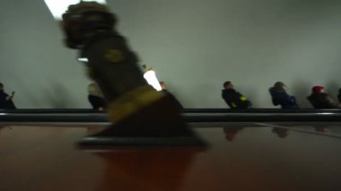 metro yürüyen merdiven