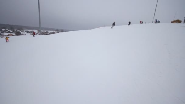 单板滑雪者 — 图库视频影像