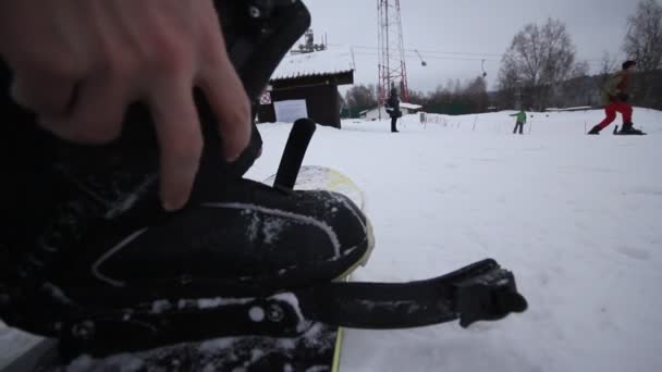 Snowboarder — Stockvideo