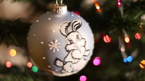Juldekoration på julgran — Stockvideo
