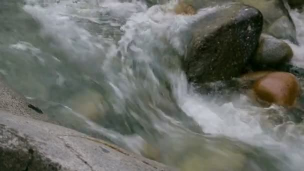 Mountain river and the sound of water — Stock Video