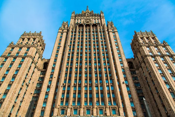 Bina dış işleri Bakanlığı