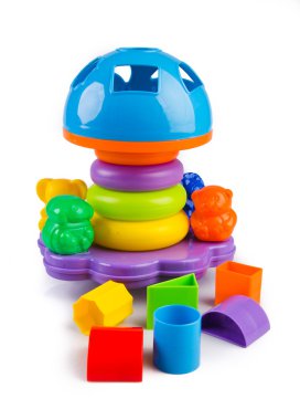 Beyaz arka planda bebek oyuncağı