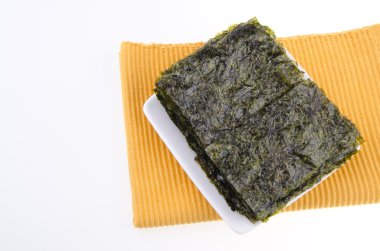 Deniz yosunu. arka plan üzerinde kuru deniz yosunu