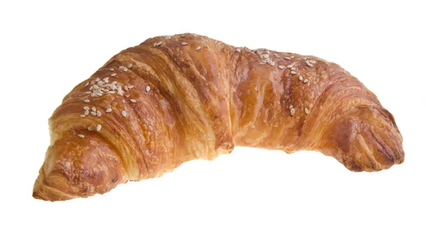 Croissant. Croissant fresco e gustoso su sfondo bianco — Foto Stock
