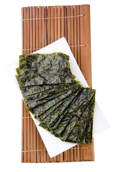 Deniz yosunu. arka plan üzerinde kuru deniz yosunu