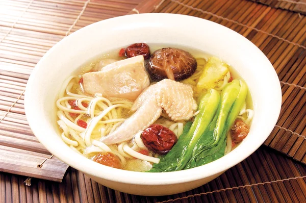 Noodle soep en Azië voedsel — Stockfoto
