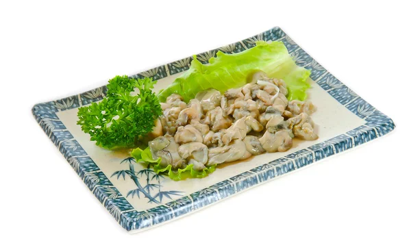 Carne di vongole su sfondo bianco . — Foto Stock