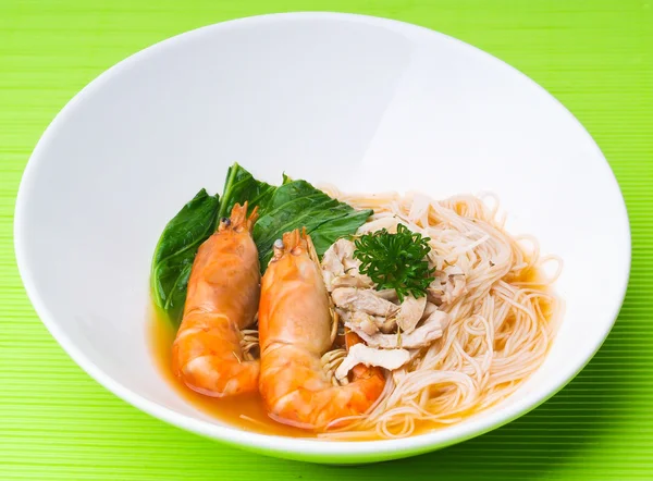 Лапша с креветками - малайзийская еда — стоковое фото