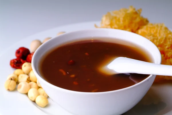 Rote Bohnensuppe, asiatisches Dessert — Stockfoto