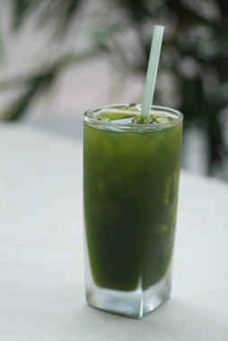 Bitkisel içki, hydrocotyle suyu (hydrocotyle leucocephala)