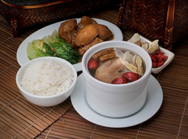 ginseng ile tavuk çorbası