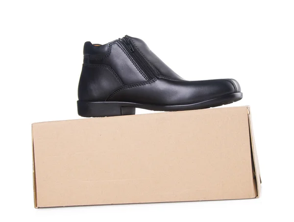Zapato. zapato de moda de los hombres sobre un fondo — Foto de Stock