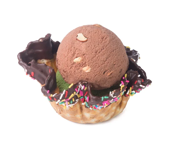 Gelado. Chocolate Ice Cream Scoop em um fundo — Fotografia de Stock