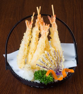 Japon mutfağı. tempura. derin kızarmış karışık sebze üzerinde backg