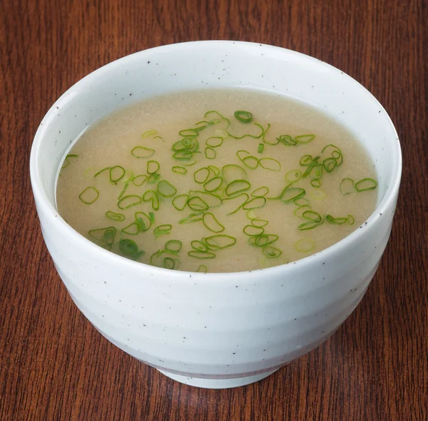 Japansk mat. Miso i bakgrunden — Stockfoto