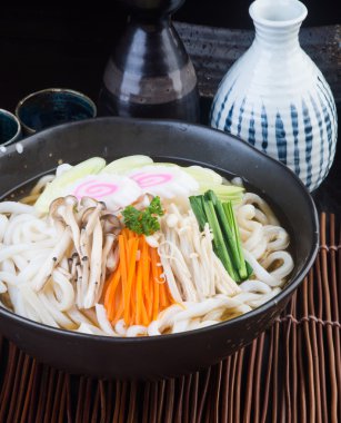 Japon mutfağı. Udon arka planda