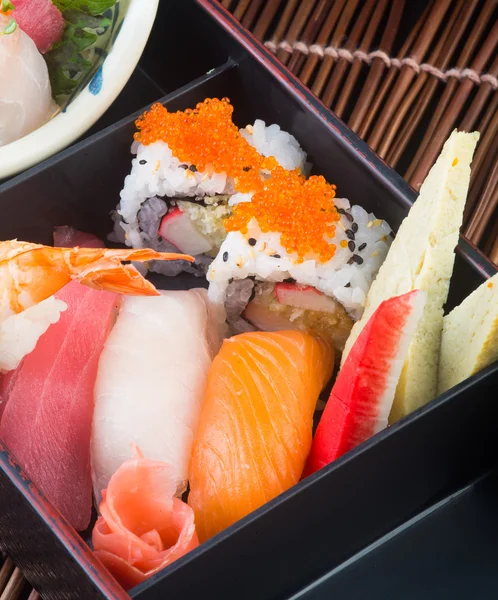 Japanese cuisine. sushi on the background — Stock Photo, Image
