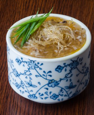 Japon mutfağı. arka planda çorbası