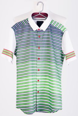 gömlek. erkek gömlek askıları