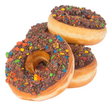 Beyaz arka planda çikolatalı çörekler.